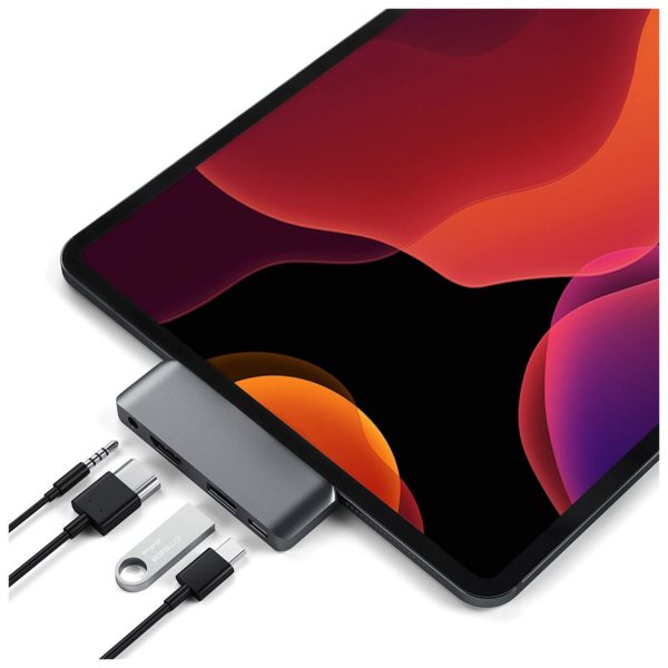 Satechi ST-TCMPHM Aluminum Type-C Mobile Pro Hub Adapter with USB-C PD Charging 4K HDMI USB 3.0 & 3.5mm Headphone Jack Space Grey Satechi ST-TCMPHM Aluminum Type-C Mobile Pro Hub Adapter with USB-C PD Charging 4K HDMI USB 3.0 & 3.5mm Headphone Jack Space Grey